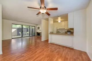 Photo #3: 20061938 Listing 