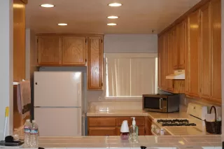 Photo #2: 20061948 Listing