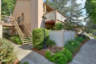 Photo #1: 20062005 Listing