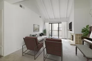 Photo #5: 20062005 Listing