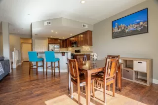 Photo #6: 20062239 Listing 