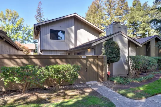 MLS: 20062254 Condo For Sale