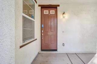 Photo #4: 20062375 Listing 