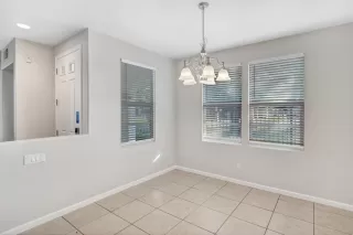 Photo #6: 20062375 Listing 