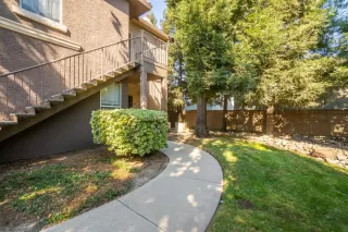 Photo #2: 20062452 Listing