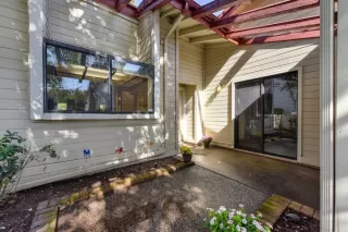 Photo #2: 20062868 Listing 