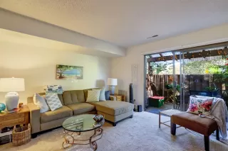 Photo #3: 20062924 Listing