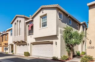 Photo #1: 20062930 Listing