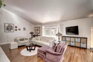 Photo #3: 20063014 Listing