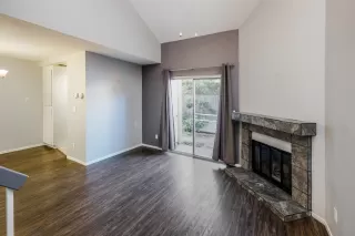 Photo #1: 20063084 Listing