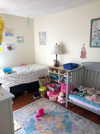 Photo #5: 20063482 Listing