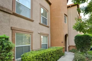 Photo #2: 20063606 Listing 