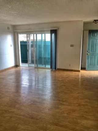 Photo #1: 20063608 Listing
