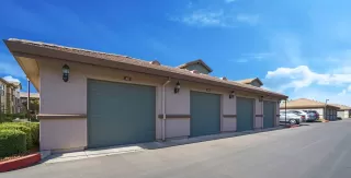 Photo #4: 20063707 Listing