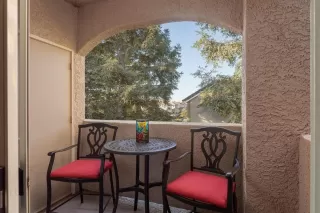 Photo #5: 20063831 Listing 