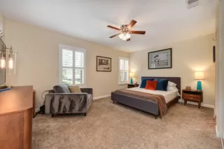 Photo #5: 20063887 Listing