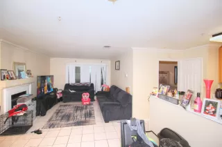 Photo #3: 20064222 Listing