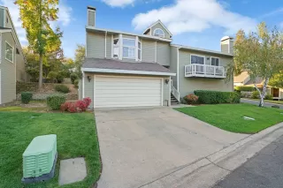 Photo #2: 20064300 Listing 