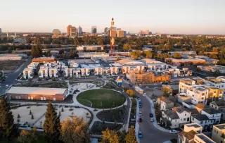 Photo #2: 20064345 Listing