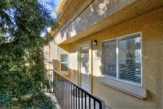 Photo #2: 20064364 Listing