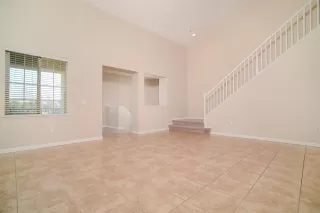 Photo #1: 20064575 Listing 