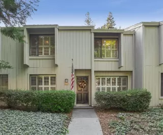 Photo #1: 20064882 Listing 