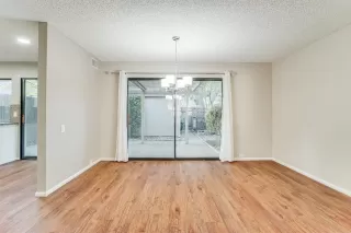 Photo #6: 20064882 Listing 