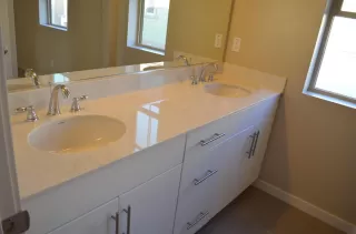 Photo #6: 20065060 Listing