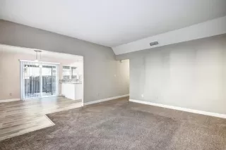 Photo #3: 20065259 Listing