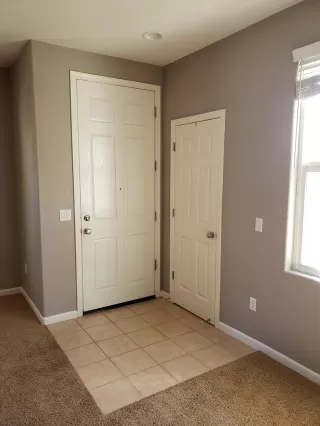 Photo #3: 20065276 Listing