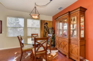 Photo #4: 20065321 Listing 