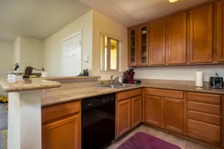 Photo #3: 20065900 Listing