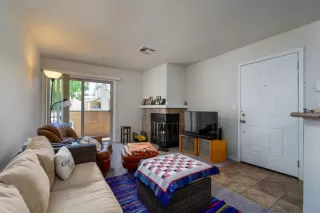 Photo #6: 20065900 Listing