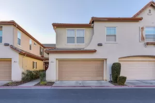 Photo #1: 20065979 Listing