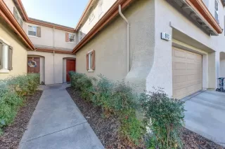 Photo #2: 20065979 Listing