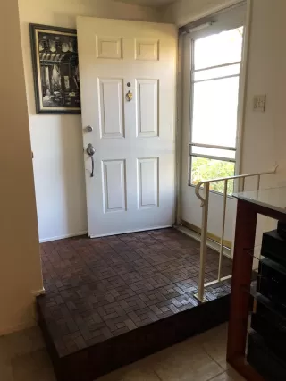 Photo #2: 20066114 Listing 