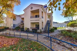 Photo #3: 20066313 Listing 