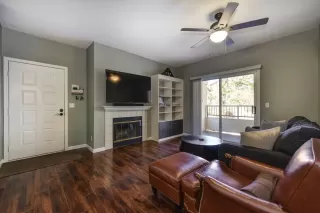 Photo #6: 20066313 Listing 