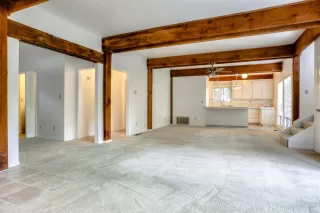 Photo #6: 20066451 Listing