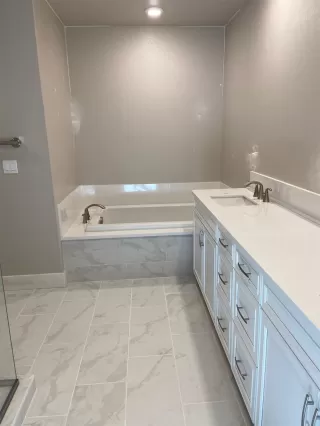 Photo #5: 20066724 Listing