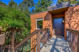 Photo #2: 20066818 Listing 