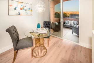 Photo #4: 20067032 Listing