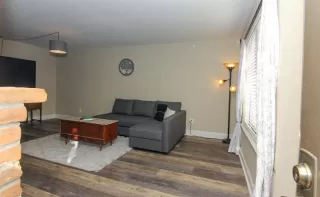 Photo #1: 20067143 Listing 