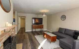 Photo #2: 20067143 Listing 