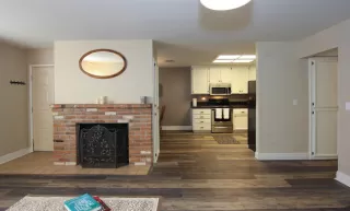 Photo #5: 20067143 Listing 