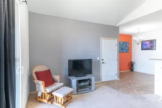 Photo #1: 20067245 Listing