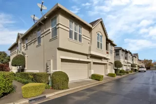 Photo #2: 20067694 Listing 