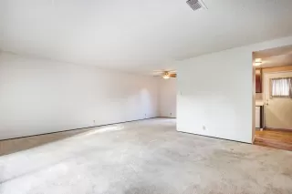 Photo #3: 20067717 Listing