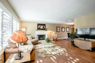 Photo #3: 20067955 Listing