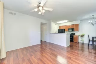 Photo #2: 20068023 Listing